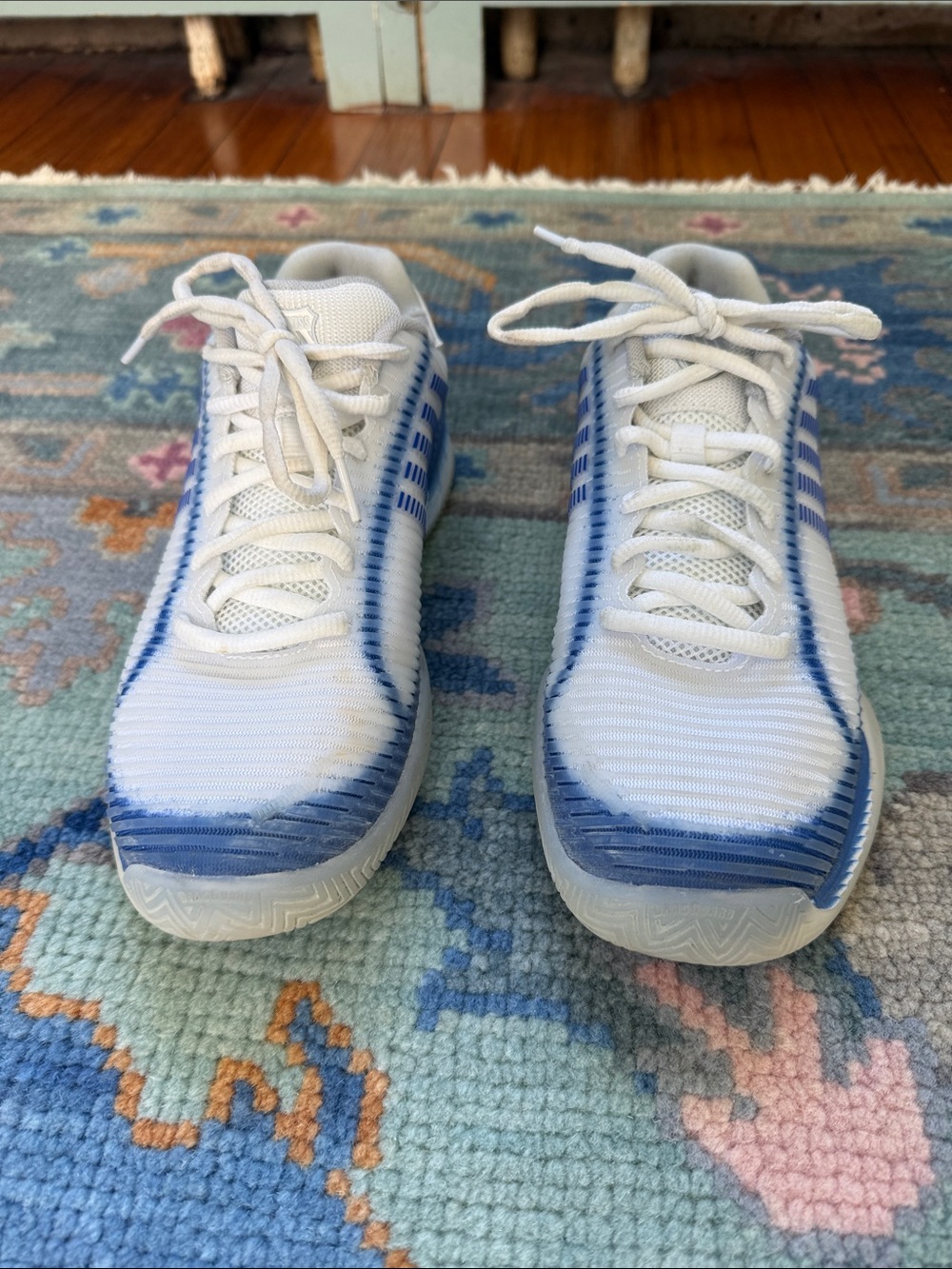 K-Swiss White and Blue Women's Lightweight Sneakers
